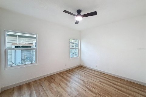 Casa en alquiler en Clearwater, Florida, 3 dormitorios, 105.26 m2 № 1872888 - foto 14