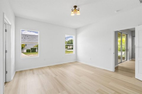 House in Parrish, Florida 3 bedrooms, 163.51 sq.m. № 1609909 - photo 15