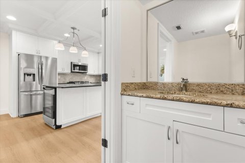 Condo in Winter Park, Florida, 3 bedrooms  № 1625296 - photo 13