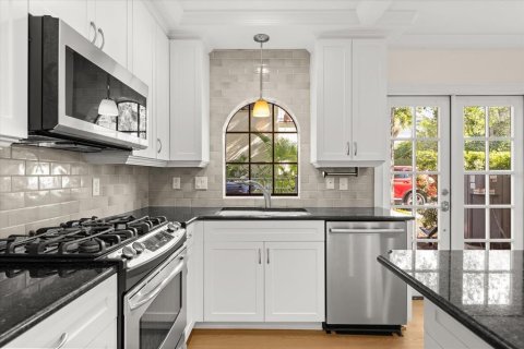 Condo in Winter Park, Florida, 3 bedrooms  № 1625296 - photo 19