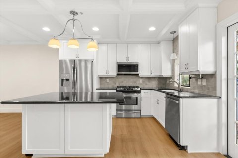 Condo in Winter Park, Florida, 3 bedrooms  № 1625296 - photo 16