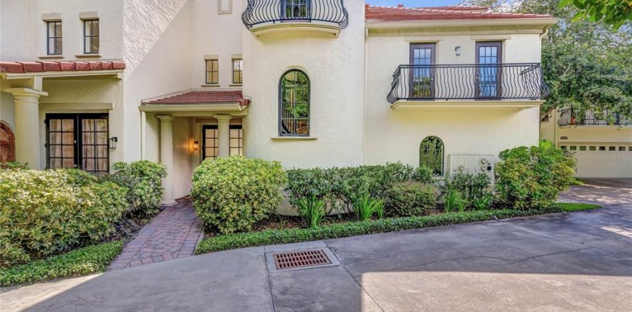 Condo in Winter Park, Florida, 3 bedrooms № 1625296