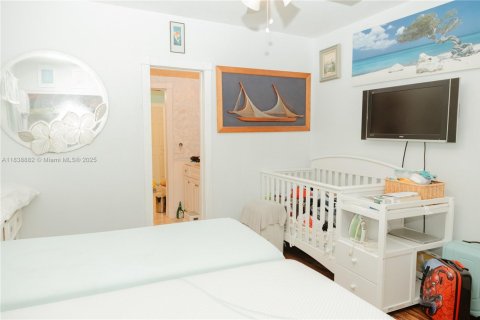 House in Homestead, Florida 4 bedrooms, 246.66 sq.m. № 2012877 - photo 29