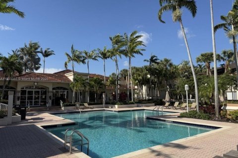 Condominio en venta en West Palm Beach, Florida, 1 dormitorio, 78.97 m2 № 1686282 - foto 15