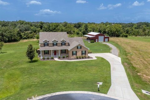Villa ou maison à Plant City, Floride 5 chambres, 289.11 m2 № 2197665