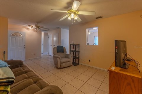 Casa en venta en Fish Hawk, Florida, 3 dormitorios, 119.66 m2 № 1915374 - foto 12