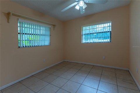Casa en venta en Fish Hawk, Florida, 3 dormitorios, 119.66 m2 № 1915374 - foto 20