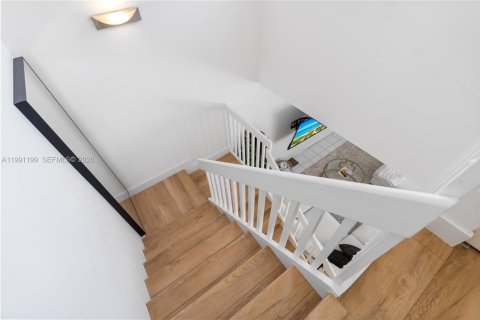 Adosado en alquiler en Hollywood, Florida, 2 dormitorios, 130.43 m2 № 2057494 - foto 25