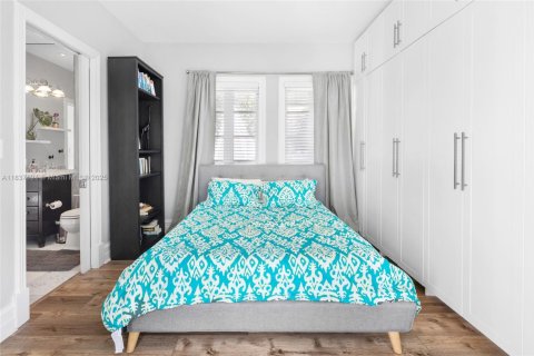 Снять в аренду виллу или дом в Майами-Шорс, Флорида 5 спален, 287.07м2, № 2034561 - фото 28