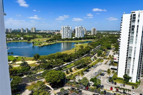 Condominio en venta en Aventura, Florida, 2 dormitorios, 107.12 m2 № 1935958 - foto 1