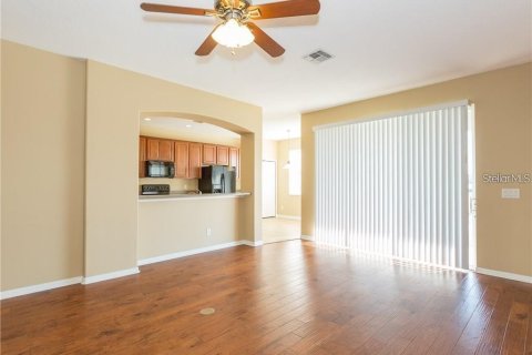 Casa en alquiler en Winter Garden, Florida, 5 dormitorios, 319.49 m2 № 1757328 - foto 11