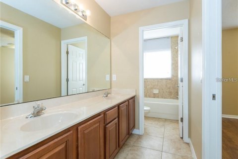 Casa en alquiler en Winter Garden, Florida, 5 dormitorios, 319.49 m2 № 1757328 - foto 5