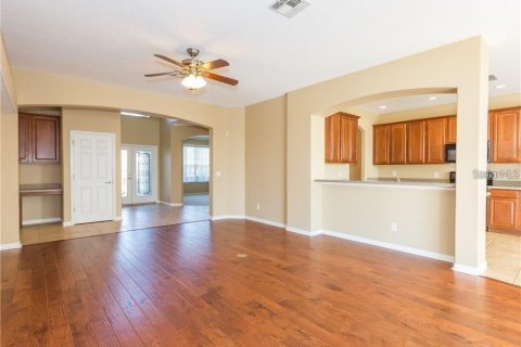 Casa en alquiler en Winter Garden, Florida, 5 dormitorios, 319.49 m2 № 1757328 - foto 12