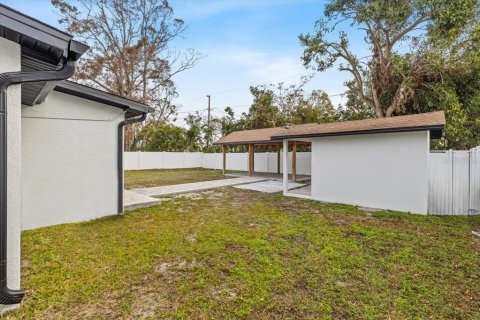 House in Saint Petersburg, Florida 3 bedrooms, 106.47 sq.m. № 1717405 - photo 28