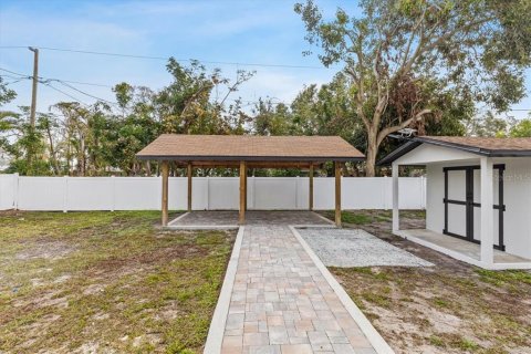 House in Saint Petersburg, Florida 3 bedrooms, 106.47 sq.m. № 1717405 - photo 27