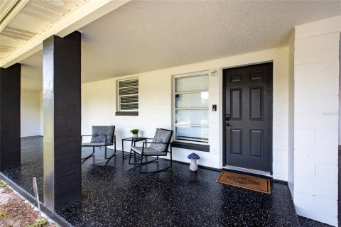 Appartement à louer à Orlando, Floride: 2 chambres, 111.48 m2 № 1787915 - photo 3