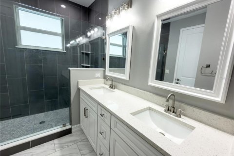 Villa ou maison à vendre à Tampa, Floride: 3 chambres, 144.65 m2 № 2400441 - photo 28