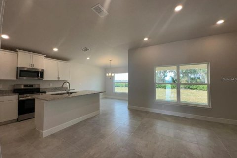 Casa en venta en Summerfield, Florida, 3 dormitorios, 140.38 m2 № 1687917 - foto 10