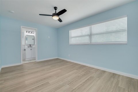 Casa en venta en Clearwater, Florida, 3 dormitorios, 138.42 m2 № 1679189 - foto 23