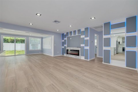 Casa en venta en Clearwater, Florida, 3 dormitorios, 138.42 m2 № 1679189 - foto 6