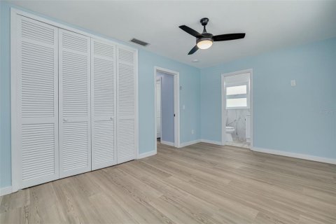 Casa en venta en Clearwater, Florida, 3 dormitorios, 138.42 m2 № 1679189 - foto 22
