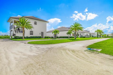 Apartment in Wellington, Florida 4 rooms, 65.03 sq.m. № 2190531 - photo 29