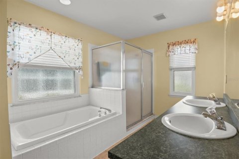 House in Avon Park, Florida 2 bedrooms, 146.23 sq.m. № 1885604 - photo 14