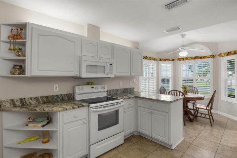 House in Avon Park, Florida 2 bedrooms, 146.23 sq.m. № 1885604 - photo 22