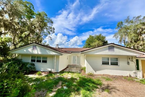 House in Hawthorne, Florida 3 bedrooms, 158.96 sq.m. № 1873463 - photo 2