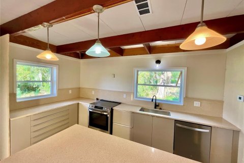 House in Hawthorne, Florida 3 bedrooms, 158.96 sq.m. № 1873463 - photo 18