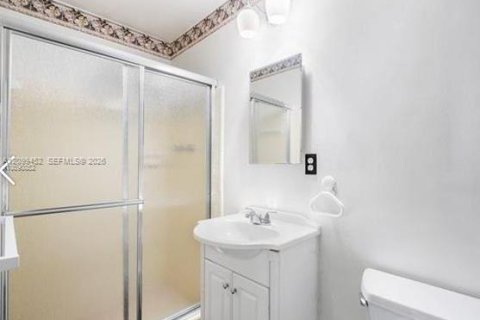 Villa ou maison à louer à Miami Gardens, Floride: 3 chambres, 160.26 m2 № 2397703 - photo 10