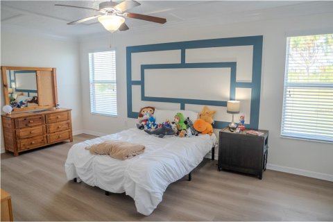 House in Hudson, Florida 4 bedrooms, 226.77 sq.m. № 1899258 - photo 5