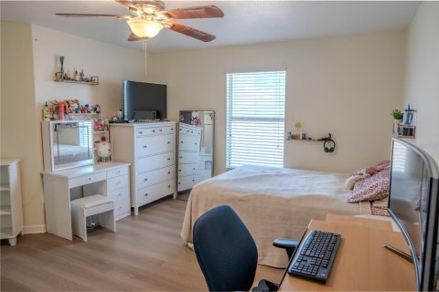 House in Hudson, Florida 4 bedrooms, 226.77 sq.m. № 1899258 - photo 8