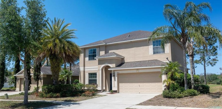 House in Hudson, Florida 4 bedrooms, 226.77 sq.m. № 1899258