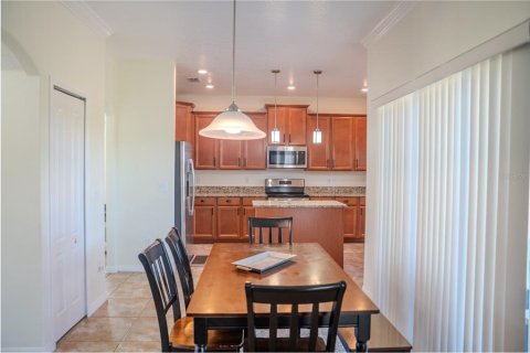 House in Hudson, Florida 4 bedrooms, 226.77 sq.m. № 1899258 - photo 9