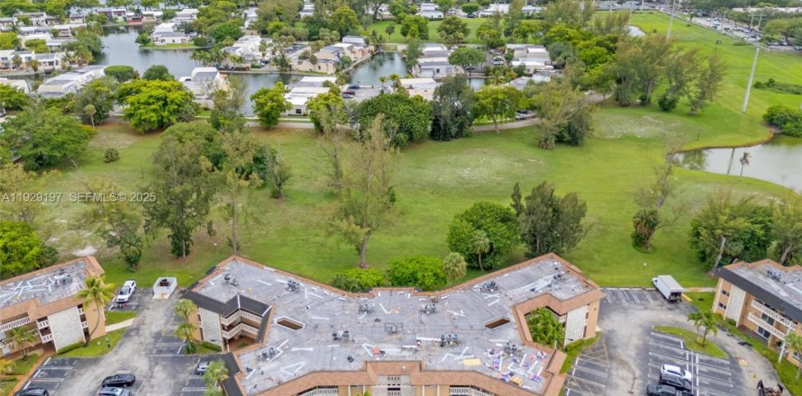 Condo à Miami Lakes, Floride, 2 chambres № 1989931