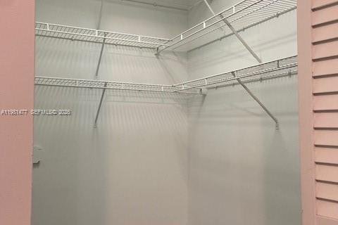 Condominio en venta en Pembroke Pines, Florida, 2 dormitorios, 105.63 m2 № 2057389 - foto 20