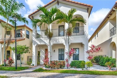 Casa en Cooper City, Florida 4 dormitorios, 193.61 m2 № 2038415