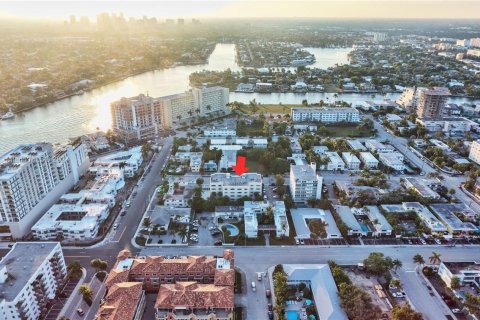 Commercial property in Fort Lauderdale, Florida № 1728751 - photo 27