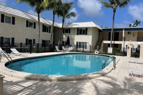 Copropriété à vendre à Pinecrest, Floride: 1 chambre, 53.7 m2 № 1937590 - photo 8