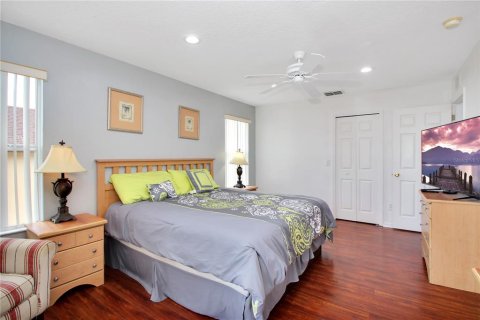 Townhouse in Davenport, Florida 4 bedrooms, 172.43 sq.m. № 1877257 - photo 19