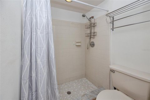 Copropriété à vendre à Saint Petersburg, Floride: 2 chambres, 102.19 m2 № 2100046 - photo 18