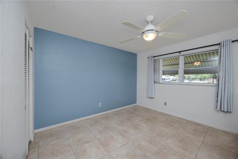 Copropriété à vendre à Saint Petersburg, Floride: 2 chambres, 102.19 m2 № 2100046 - photo 19