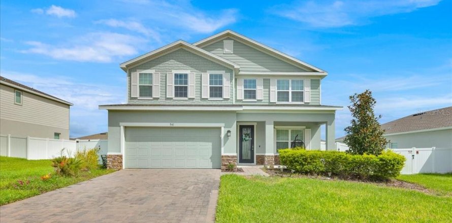 Casa en Apopka, Florida 4 dormitorios, 249.72 m2 № 1917673