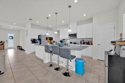 Villa ou maison à vendre à Apopka, Floride: 4 chambres, 249.72 m2 № 1917673 - photo 14