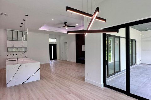 Casa en venta en North Port, Florida, 3 dormitorios, 209.03 m2 № 1910074 - foto 11