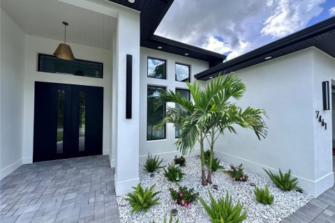 Casa en venta en North Port, Florida, 3 dormitorios, 209.03 m2 № 1910074 - foto 4