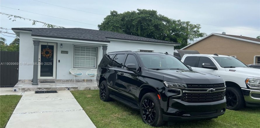 Villa ou maison à Miami, Floride 2 chambres, 71.35 m2 № 1966545