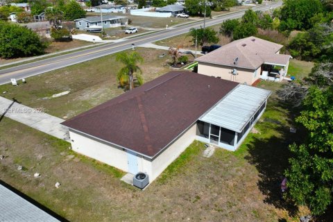 Купить виллу или дом в Лихай-Эйкерс, Флорида 3 спальни, № 2045483 - фото 30
