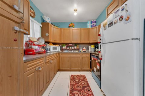 Купить виллу или дом в Майами, Флорида 2 спальни, 124.86м2, № 1788486 - фото 7
